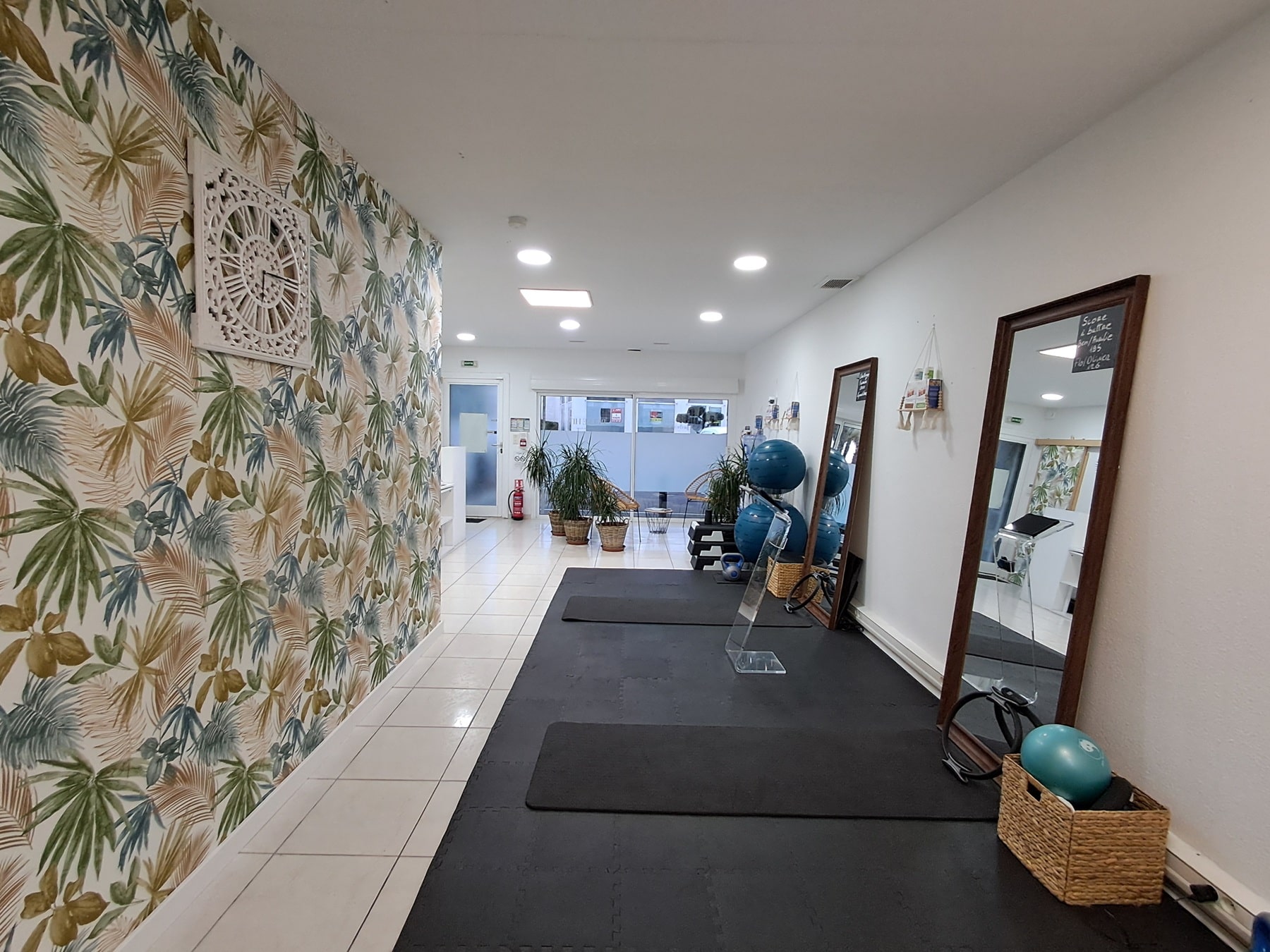 PULSE HIT Béziers - électrostimulation & ultrasons PULSE HIT ems Béziers electrostimulation ultrason